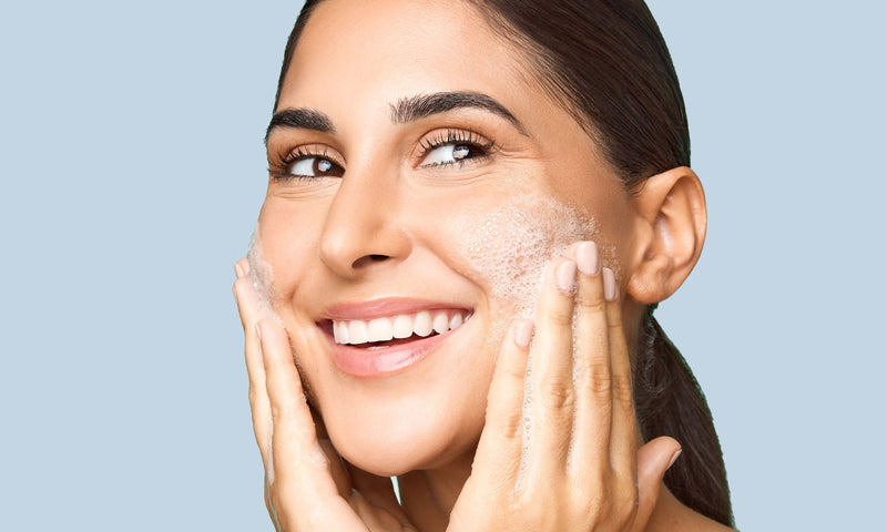 Ingredient Spotlight: Salicylic Acid - Your Ally Against Blemishes